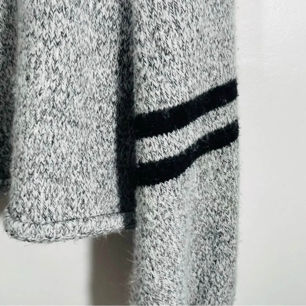 ONZIE Gray Black Varsity Striped Blouson Sleeve Chunky Knit Hoodie Sweater OS